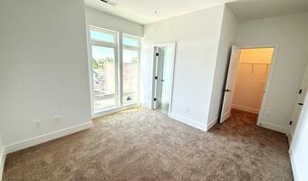 33 LOWER SERVICE Ct NW, Washington, DC 20001