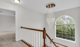 6618 FROST LAKE Ln, Alexandria, VA 22315