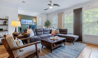 1441 Ashford Creek Cir, Atlanta, GA 30319