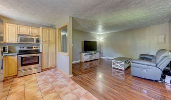 39 Bernside Dr, Bristol, CT 06010