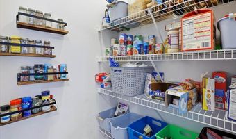 204 Lyle Cir, Brandon, MS 39042