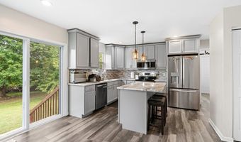 218 FIELDSTONE CROSSING Dr, Bear, DE 19701