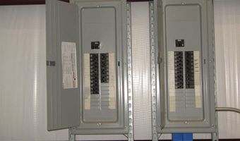 27 W Compress Rd, Artesia, NM 88210