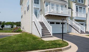 10900 HOLYSTONE Ln 301, Berlin, MD 21811