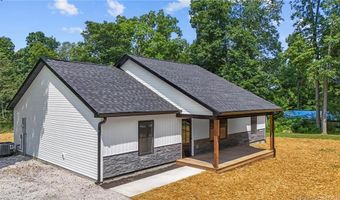 3881 N Hickory Hills Ln, Austin, IN 47102