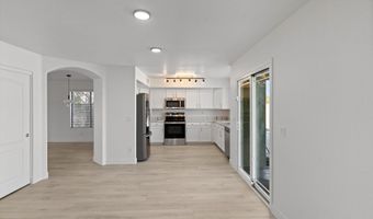 11204 W ROANOKE Ave, Avondale, AZ 85392