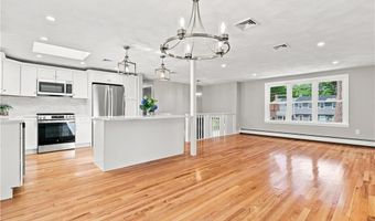 132 Grand View Rd, East Greenwich, RI 02818