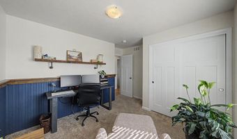 1636 25th Ave SW, Altoona, IA 50009