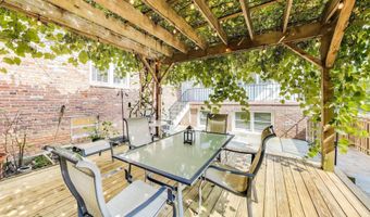 3100 N GLEBE Rd, Arlington, VA 22207
