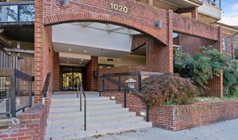 1020 N STAFFORD St 311, Arlington, VA 22201