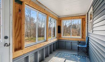 237 River Rd, Avon, ME 04966