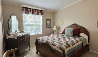7763 Lagoon Dr, Alanson, MI 49706