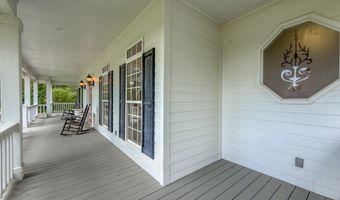501 River Oaks Dr, Bainbridge, GA 39817