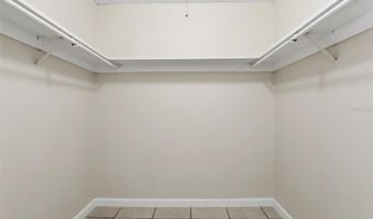 550 ORANGE Dr 5, Altamonte Springs, FL 32701