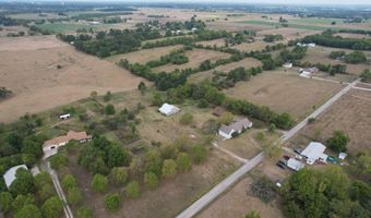 21207 Lawrence 1230, Aurora, MO 65605