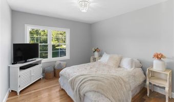 4 Byron Randall Rd, Johnston, RI 02919