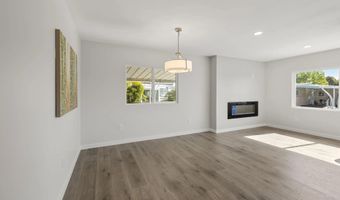7102 San Bartolo St 11, Carlsbad, CA 92011
