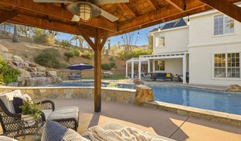 2110 Campo Pl, Escondido, CA 92027
