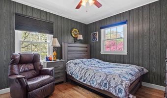 76 S Airmont Rd, Airmont, NY 10901