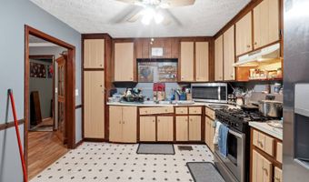 5312 Ferry Creek Ln, Acworth, GA 30102