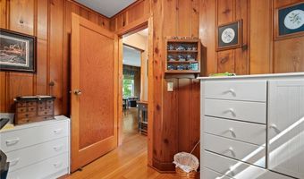 49 196th St, Alden, WI 54026