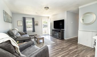 1974 Britton Dr, Beech Grove, IN 46107