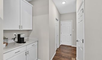 2049 Henley Woods Dr, Arnold, MO 63010