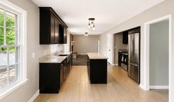 3912 LEE Dr, Anniston, AL 36207