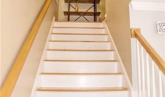 12 N Shore Dr, East Providence, RI 02915