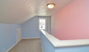 816 E HARRISON St, Appleton, WI 54915
