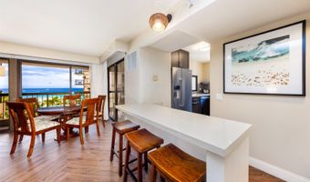 2470 Kalakaua Ave 704, Honolulu, HI 96815