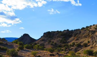 Lot 24 Tres Montes, Hernandez, NM 87537