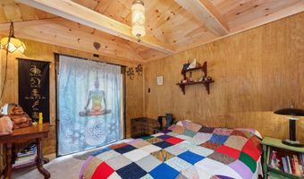 85 Lakeview Ave, Bristol, NH 03222