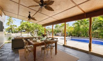 880 Akiu Pl, Kailua, HI 96734