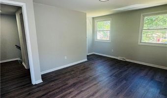 167 Fairgreen Dr, Amherst, NY 14228