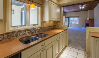 2943 Plaza Blanca, Santa Fe, NM 87507