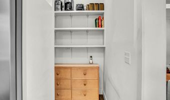 118 Lake Dr, Bethlehem, CT 06751