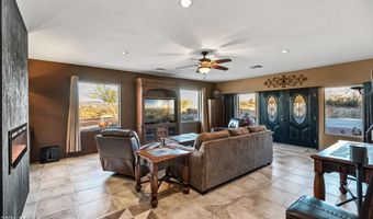 35369 S Pinnacle Pl, Black Canyon City, AZ 85324