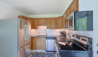 70 Cedar Tree Dr, Alloway, NJ 07422