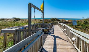 1904 E Ft Macon Rd 140 A P A T B, Atlantic Beach, NC 28512