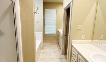 9441 Boone Dr, Baton Rouge, LA 70810