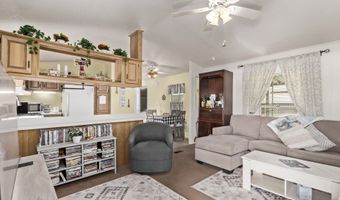 450 W SUNWEST Dr 156, Casa Grande, AZ 85122