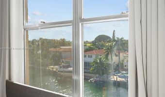 9440 W Bay Harbor Dr 5C, Bay Harbor Islands, FL 33154