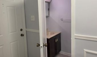 4403 ASPEN Dr, Alexandria, VA 22309