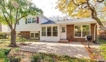 3023 N Windsor Dr, Arlington Heights, IL 60004