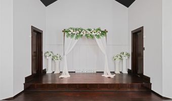 14760 Gaskill Dr NE, Alliance, OH 44601