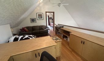 10 Greenbrier Dr, Alderson, WV 24910