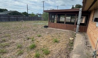 131 N Lamont St, Aransas Pass, TX 78336