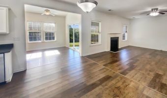 139 Castleton Cir, Boiling Springs, SC 29316