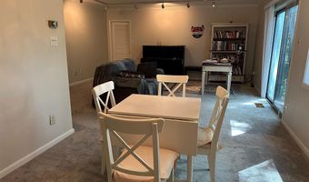 10619 MONTROSE Ave 202, Bethesda, MD 20814